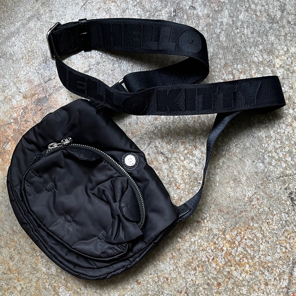 KIPLING x HELLO KITTY RYANNE Black Crossbody Bag